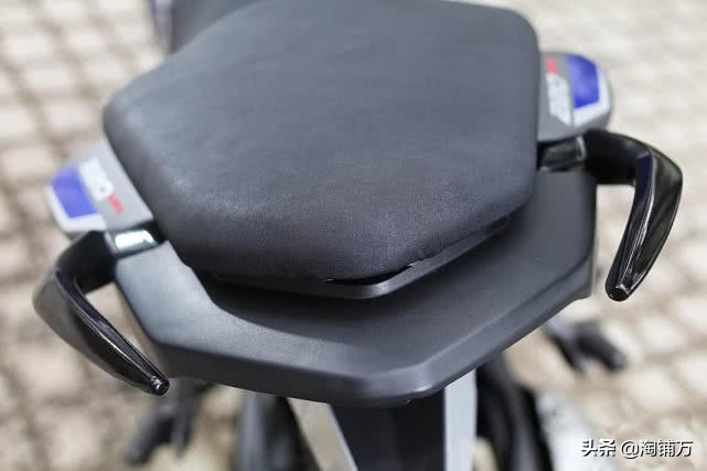 无极200rr摩托车,无极200r街车