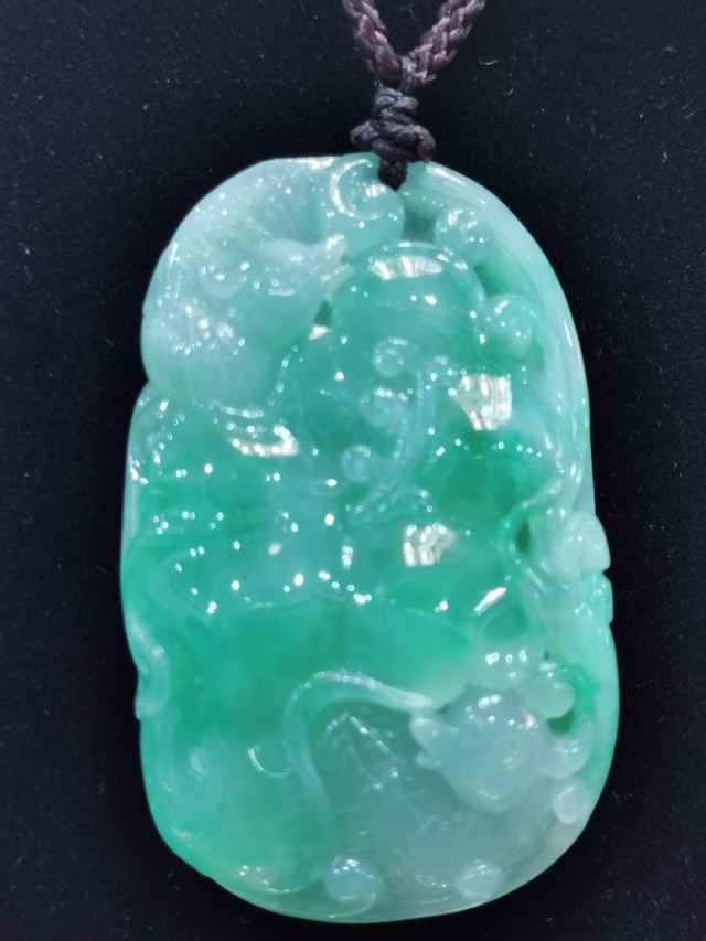 翡翠会变颜色吗,木纳种翡翠颜色