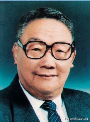 致敬中国所有英雄,致敬最可爱的8个人