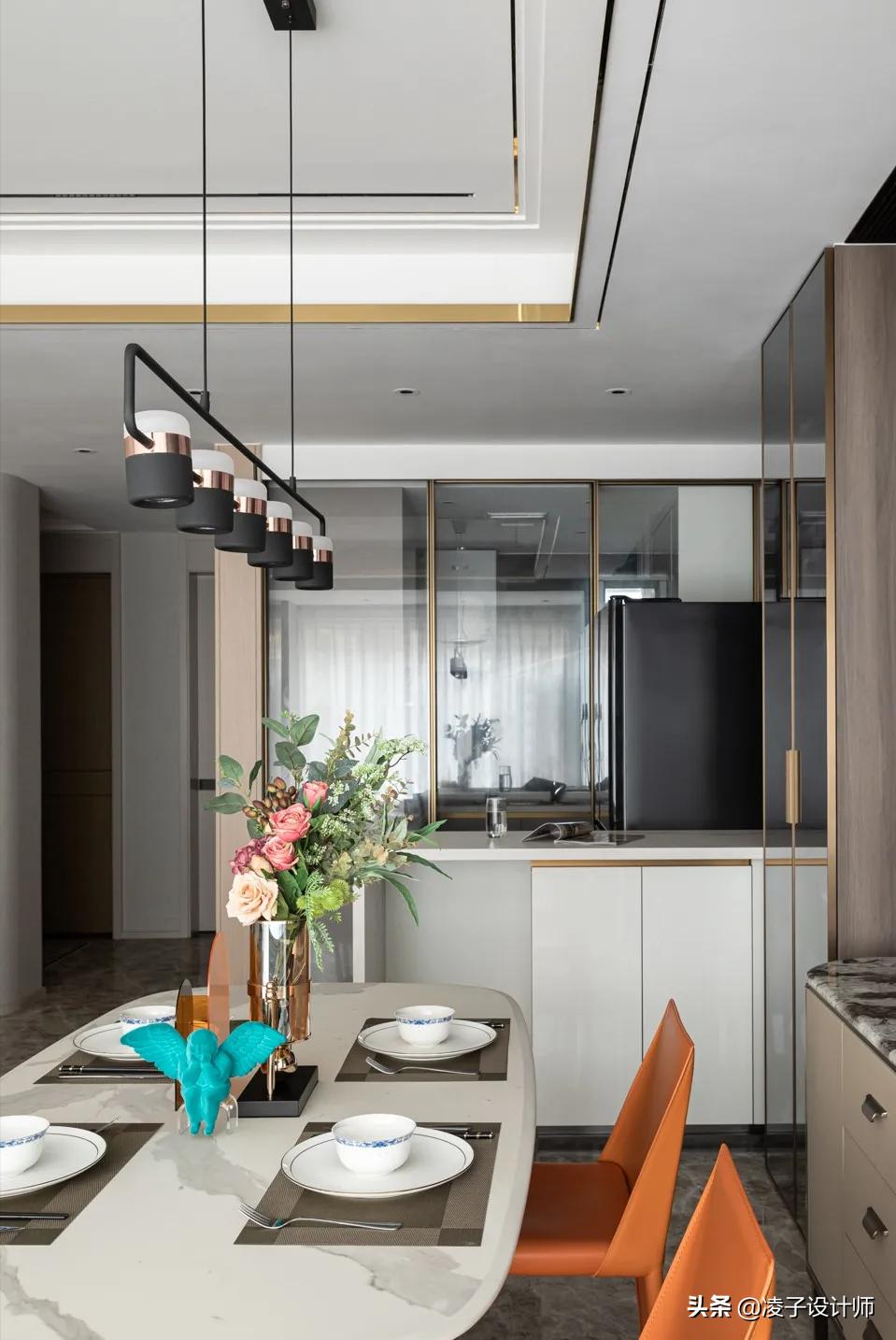 小户型三层复式极简,三层复式住宅