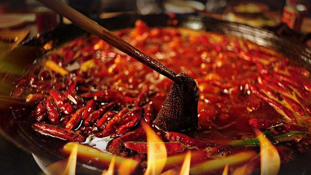 成都必吃的十道美食介绍,来成都一定要吃的10大美食小吃