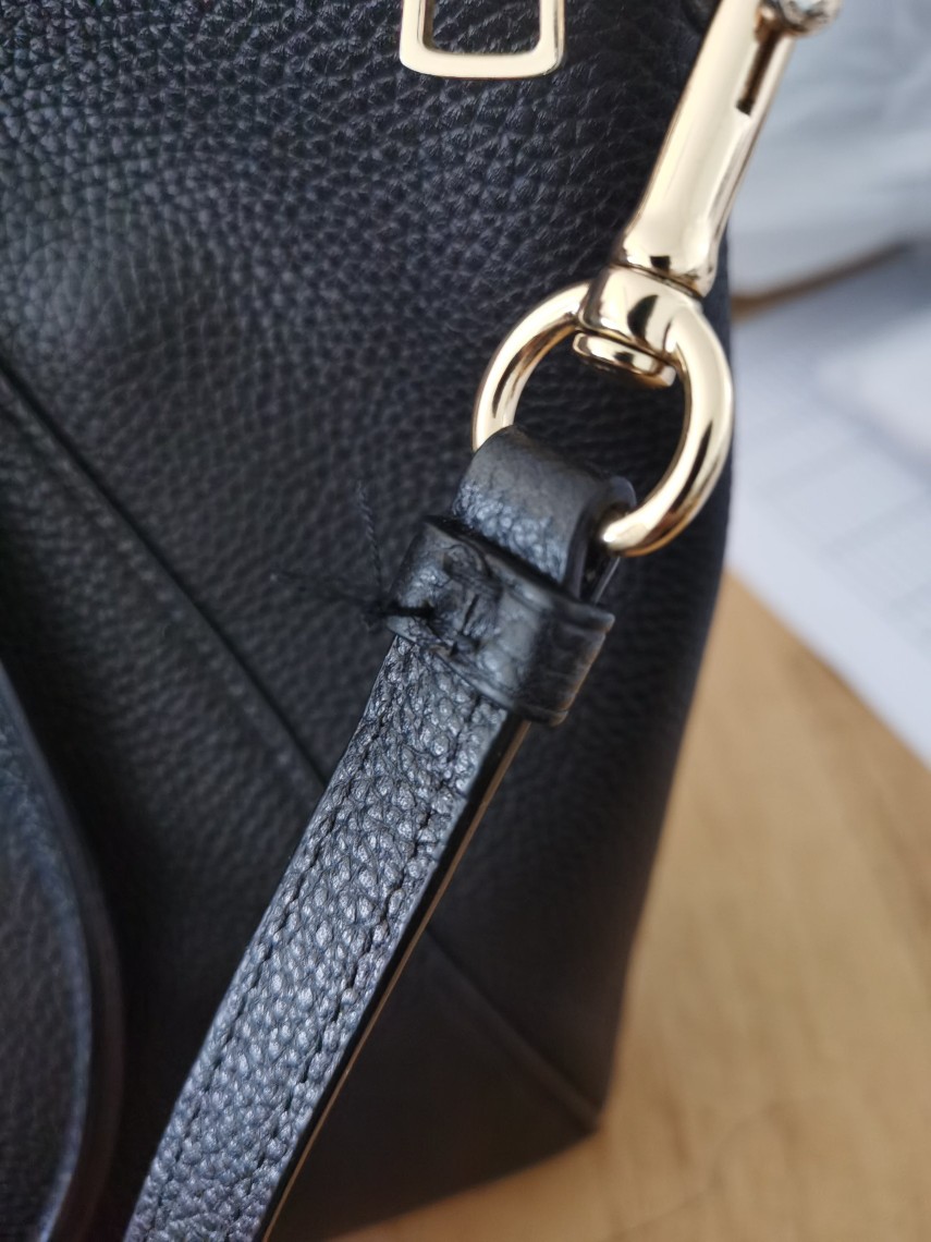 唯品会买的coach可以去专柜保养吗,唯品会coach包价格