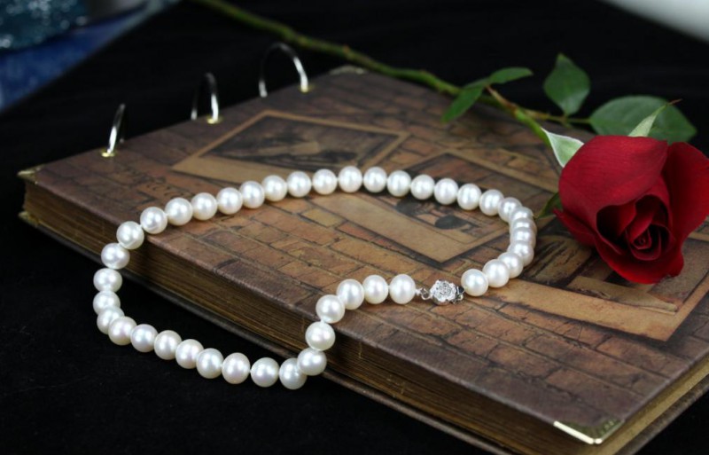 适合幼儿的首饰材质,儿童戴的金首饰有哪些