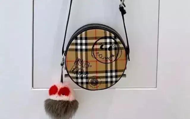 burberry风衣2018款,burberry风衣最新款2023