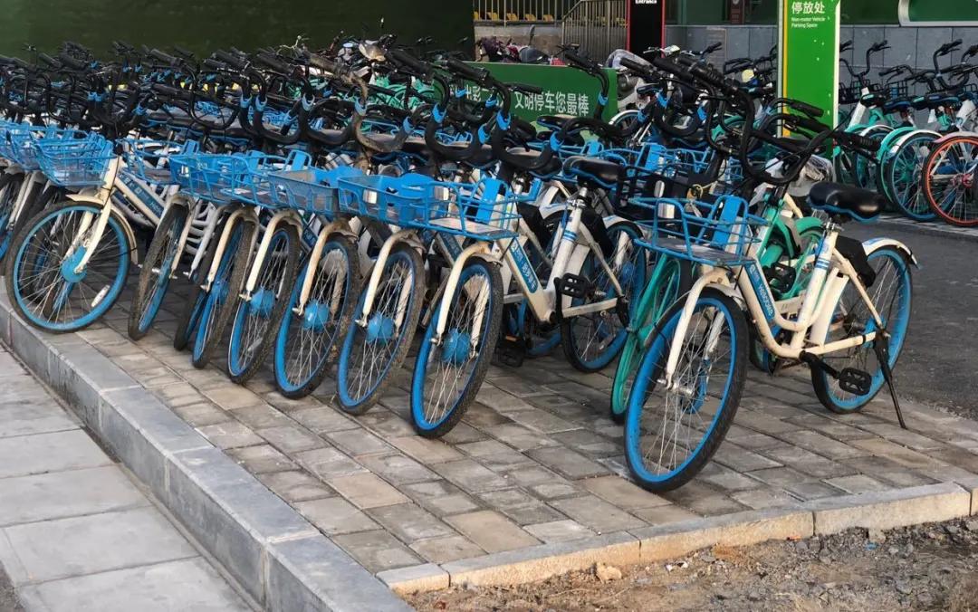 重回郑州五中，那些陪伴我整个学生时代的店还在