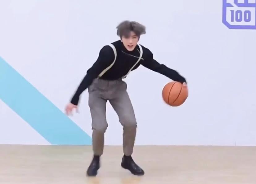 蔡徐坤冷门歌有哪些,蔡徐坤只因你太美前面的歌是什么