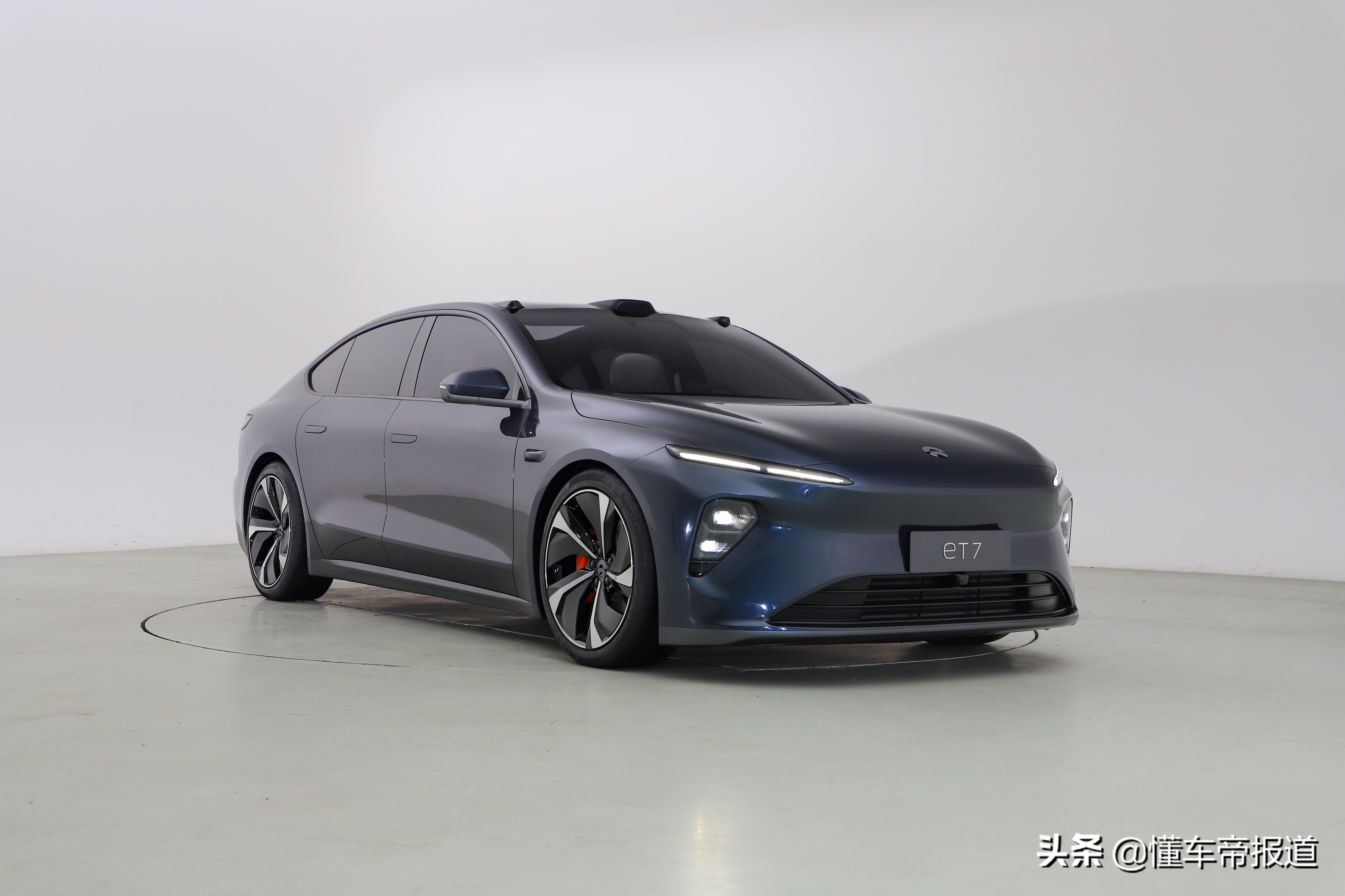 李斌回应蔚来直播,李斌回应蔚来芯片