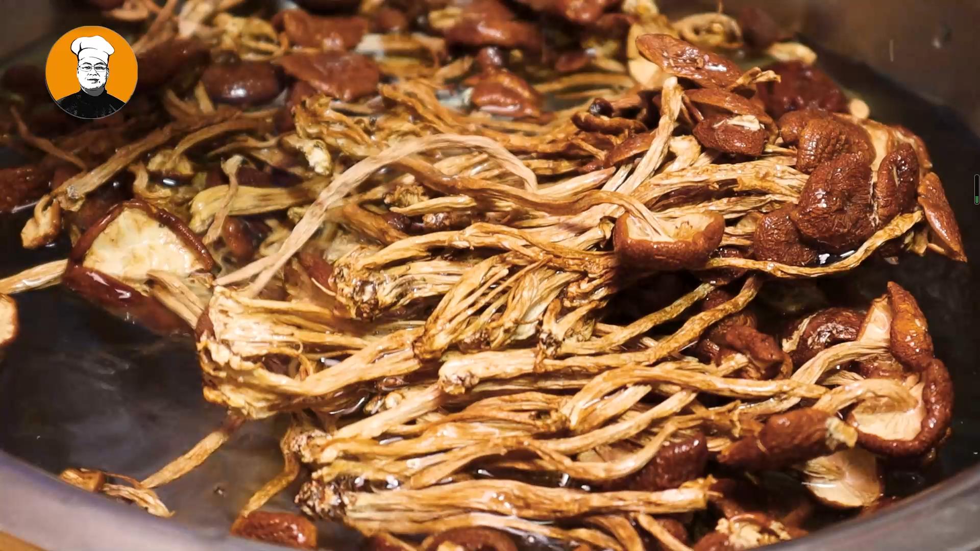 老鸭汤最鲜美的13种做法请收藏,老鸭炖汤要焯水用冷水还是热水