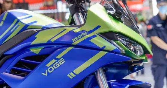 隆鑫无极sr250gt2024款,隆鑫无极250rr竞技款