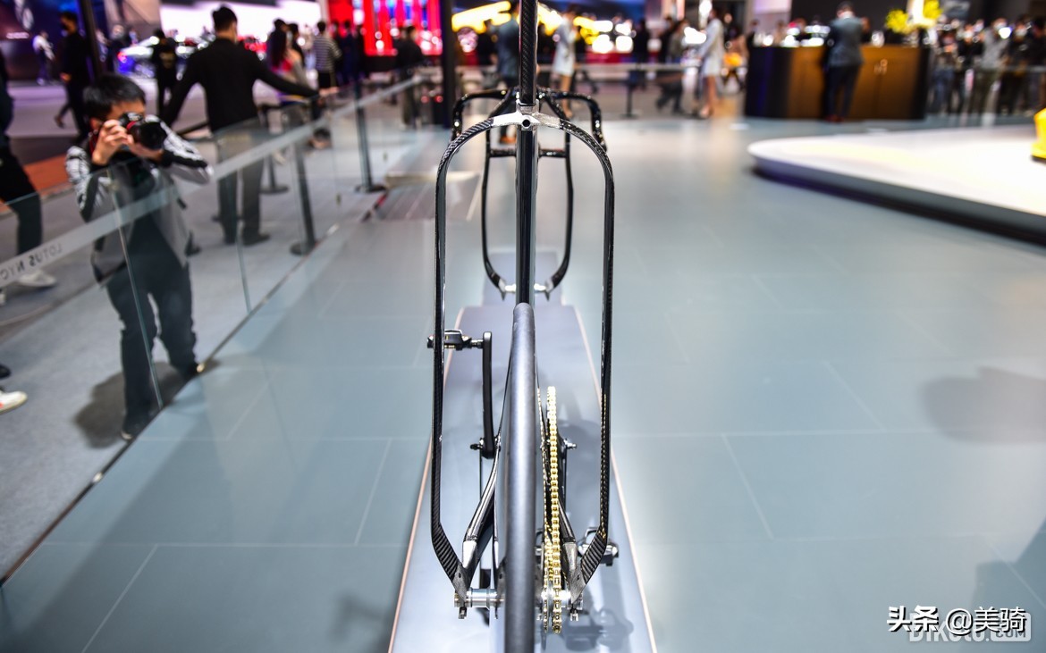 超贵的新世代场地车HopeXLotusHB.T国内首秀