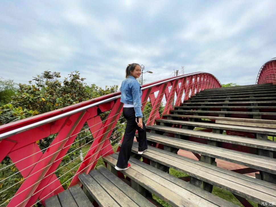 成都凤凰山公园可以爬山吗,成都凤凰山公园有什么好玩的