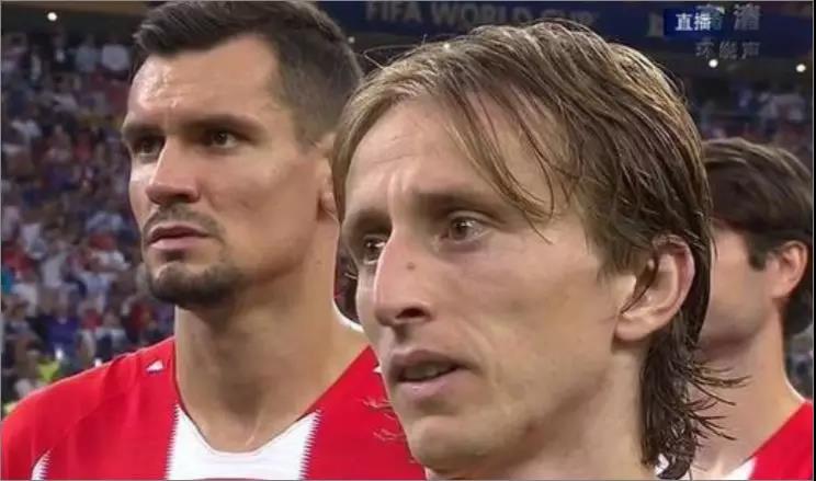 炸碎，灭门、逃难、流血，你无法想象金球奖“魔笛”经历过什么