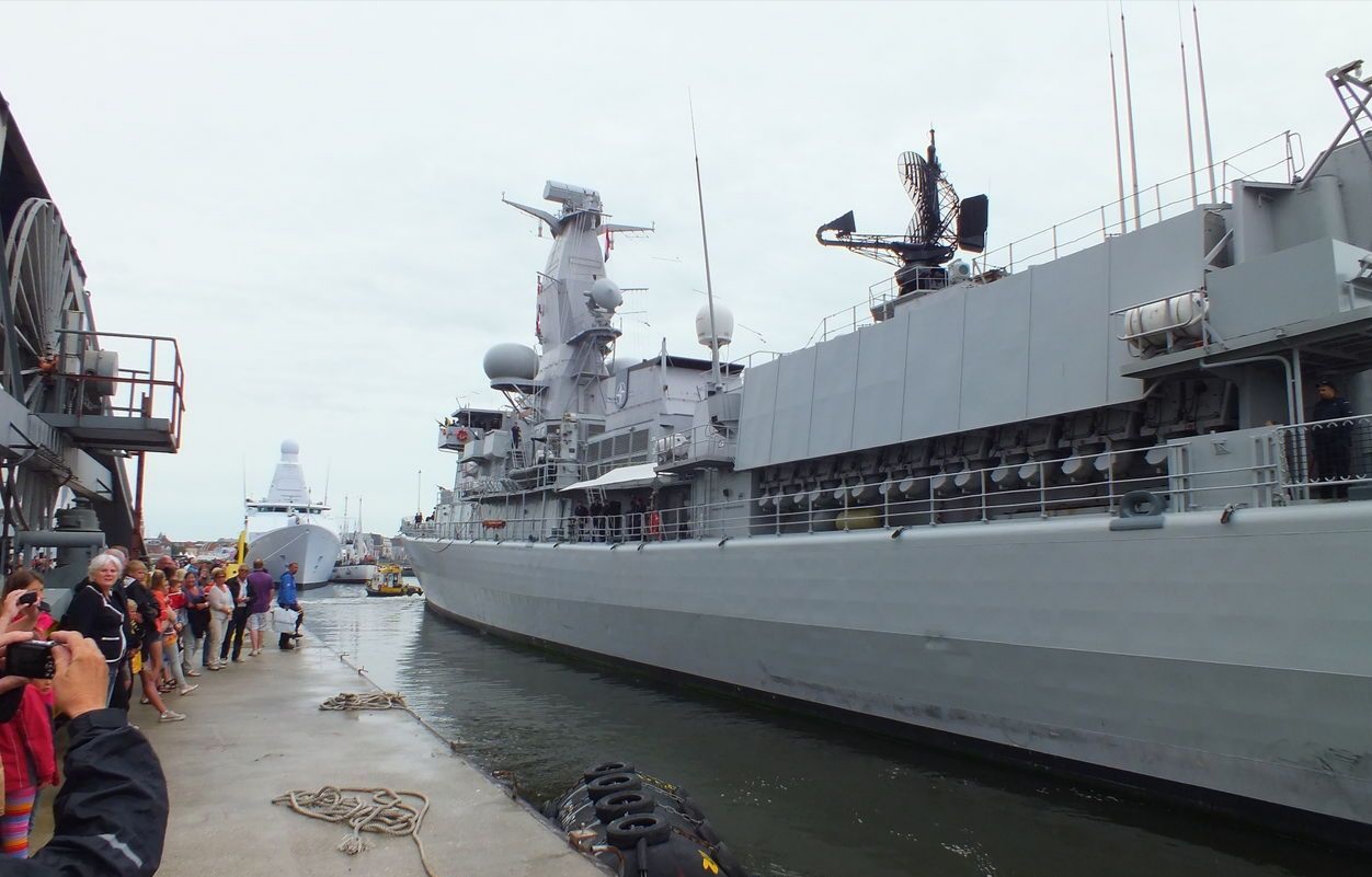 荷兰多尔曼级护卫舰,荷兰最强护卫舰普罗文森级护卫舰