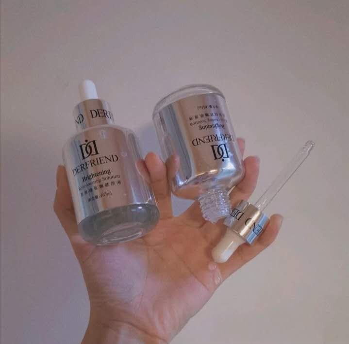 戚薇美妆推荐妆前乳,戚薇赵露思同款直发梳