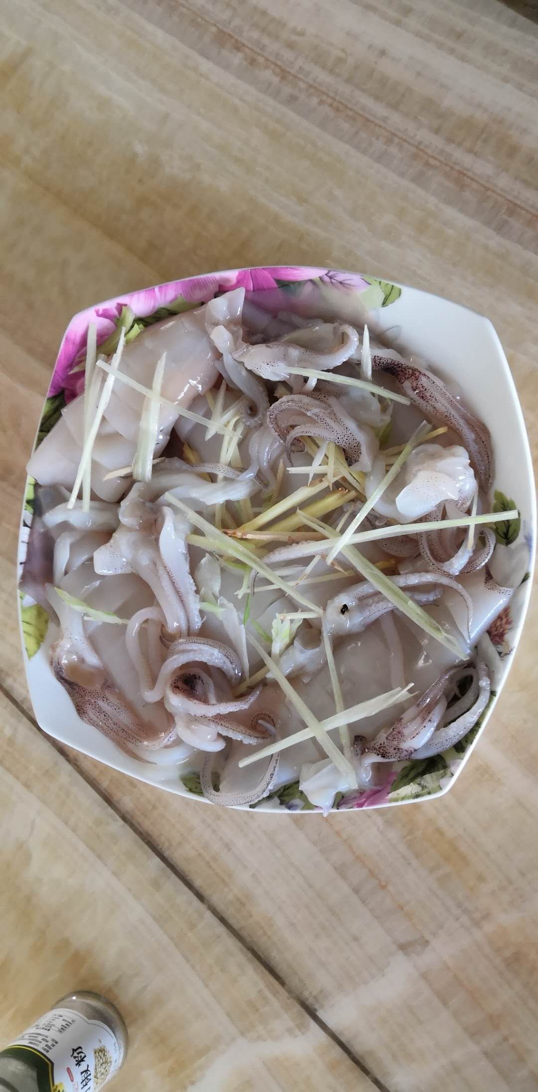 墨鱼鱿鱼笔管鱼哪个好吃,冷冻笔管鱼与鲜笔管鱼区别