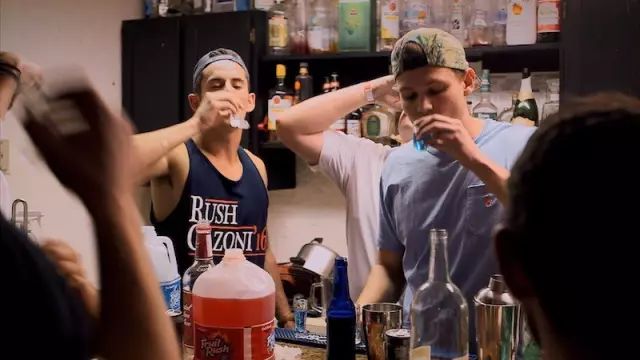 美国大学里的兄弟会究竟是一种怎样的存在？