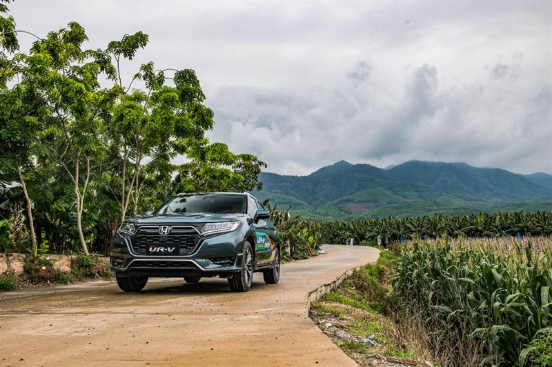 椹跺悜缇庡ソ鐢熸椿鍏ㄦ柊ur-v姝e紡涓婂競,鍏ㄦ柊urv濡備綍鎵撳姩鏂颁腑浜х殑蹇冩墘