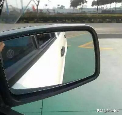 科目二倒车入库技巧和细节图解,科目二倒车入库最简单的找点方法