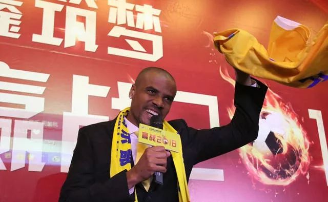 乔尼：八年了，我的青春都留给了中国足球