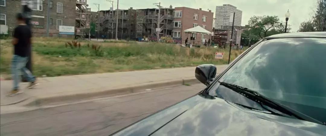 “寡妇”化身复仇女神，够硬又够黑