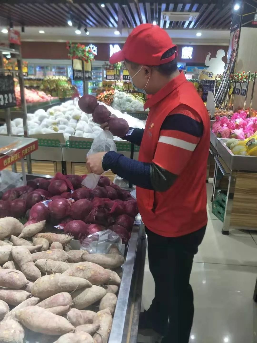 小区物业为业主做好服务,小区物业尽职尽责