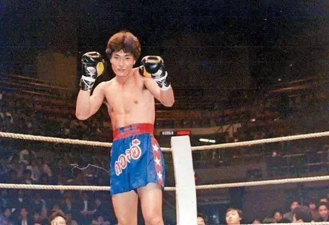 香港十大武打明星李小龙,香港武打明星成龙李连杰甄子丹