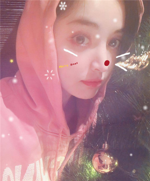 明星红毯穿衣打扮,明星红毯惊艳穿搭