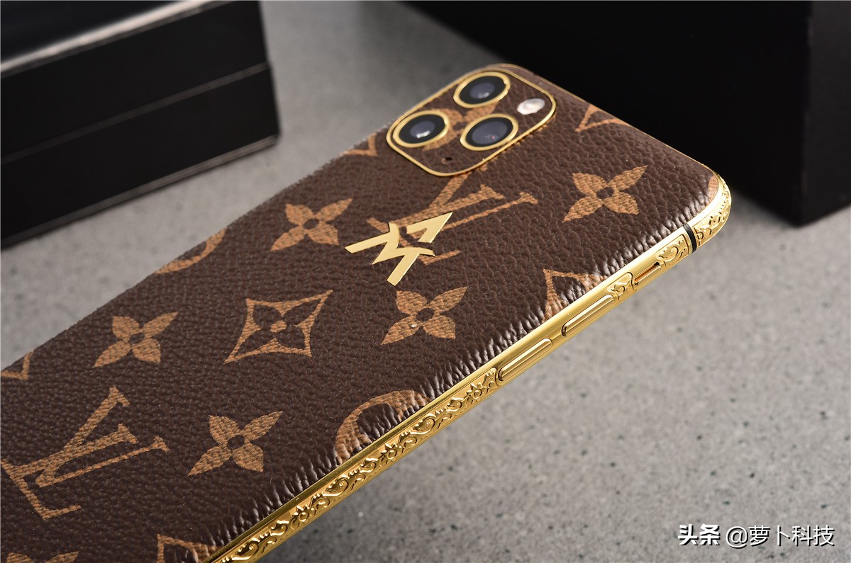 苹果联名lv,联名lv和supreme