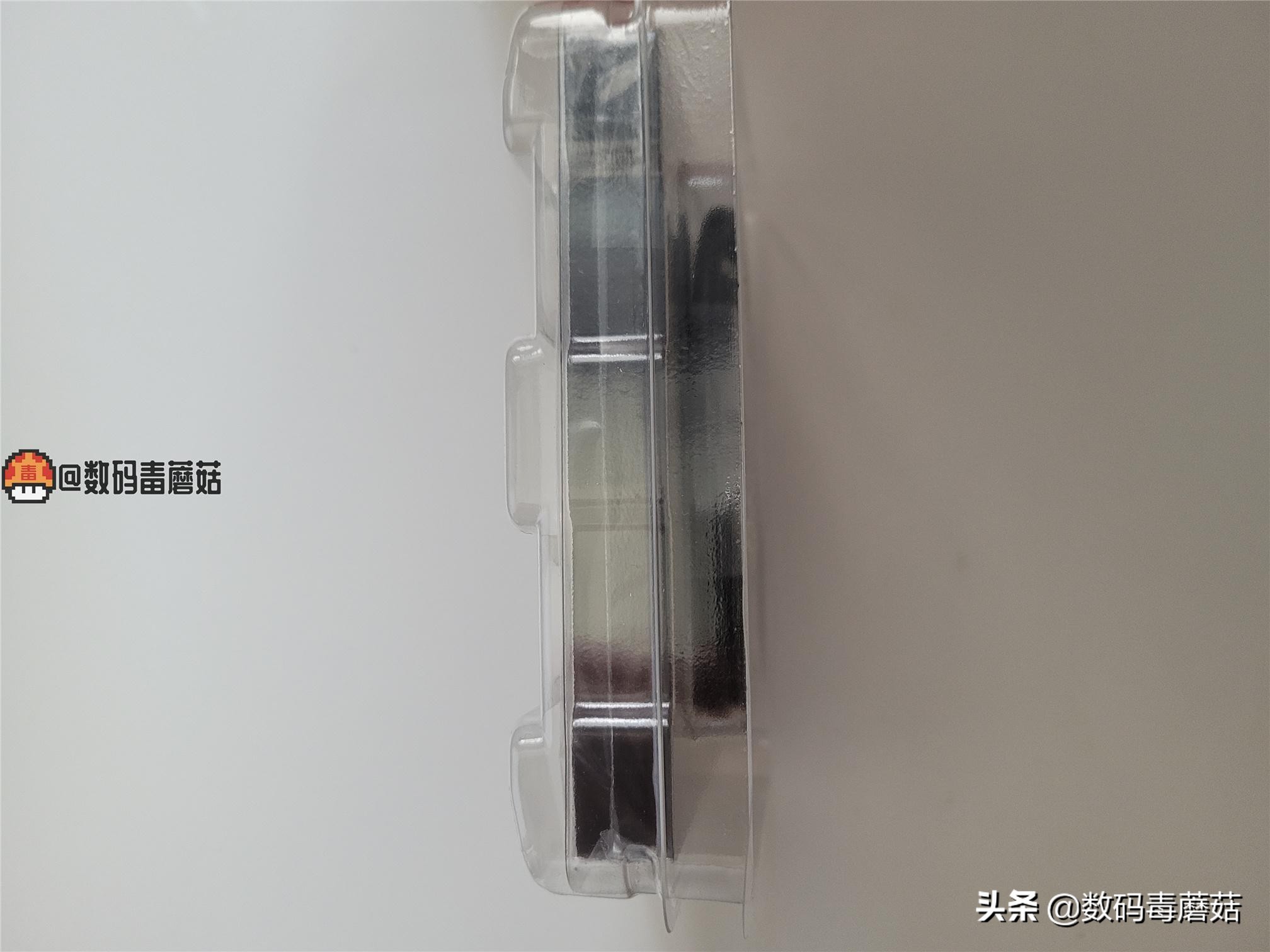 希捷新睿品2.5移动硬盘,希捷酷玩混合硬盘3.5都是翻新的吗