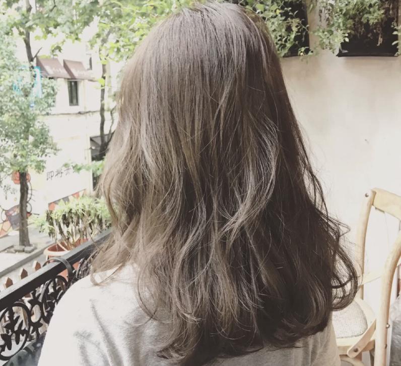 头发稀少油腻怎么办,头发干枯稀少油腻掉发怎么调理