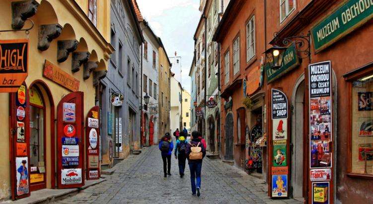 申根签证保险办理流程,在国外如何买申根签证保险