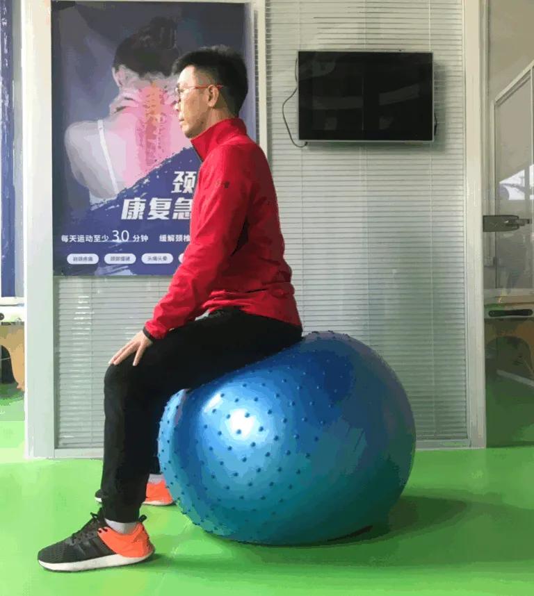 世界脊柱日别再忽视脊柱问题,一套很实用的腰椎病自我矫正方法