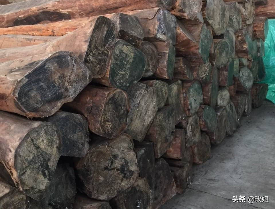 红木阔叶黄檀品种,红木种类红木家具