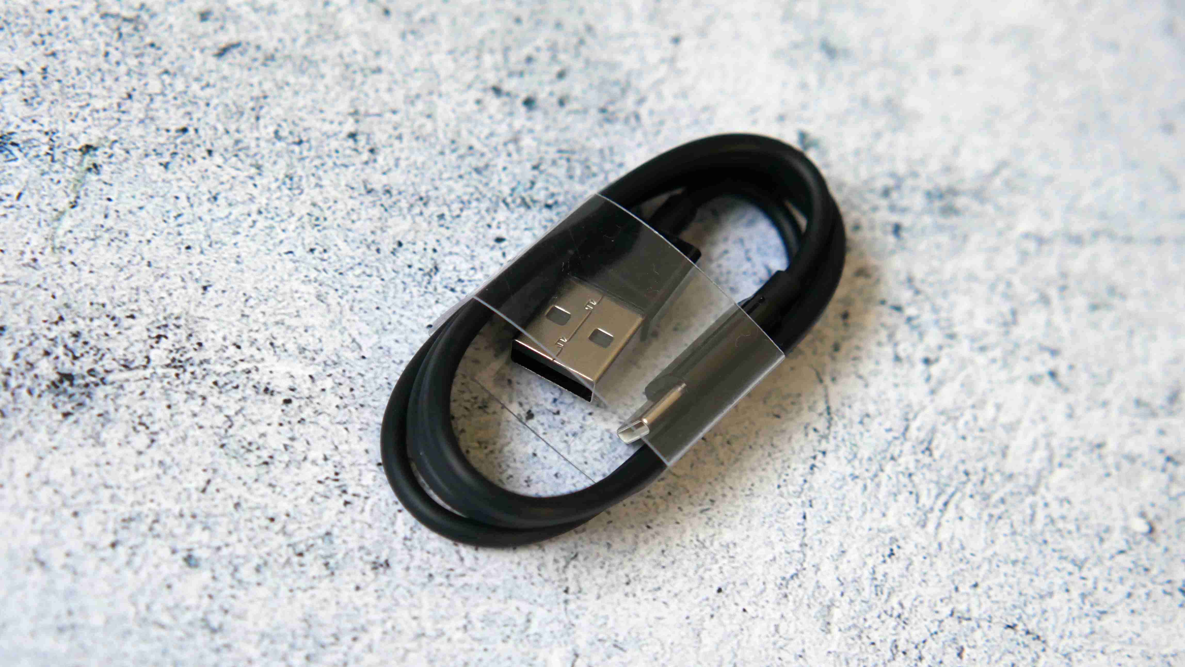 博朗松下剃须刀对比,博朗飞利浦松下高端剃须刀哪个好