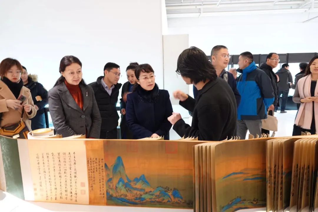 诗书画三绝书法作品欣赏,龙鳞装威尼斯国际艺术双年展