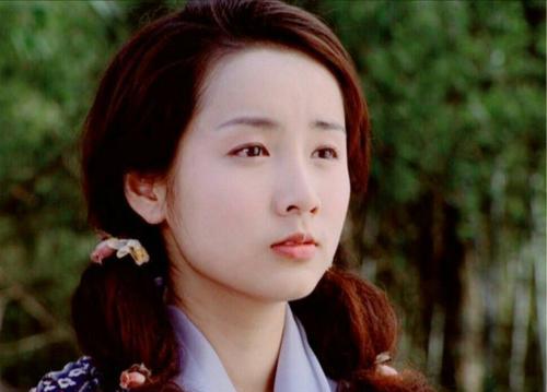 属兔的一线女明星,这四位女明星谁年轻时更漂亮