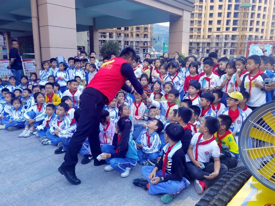 警钟长鸣防患未“燃”|碧桂园服务福建区域开展消防综合演习