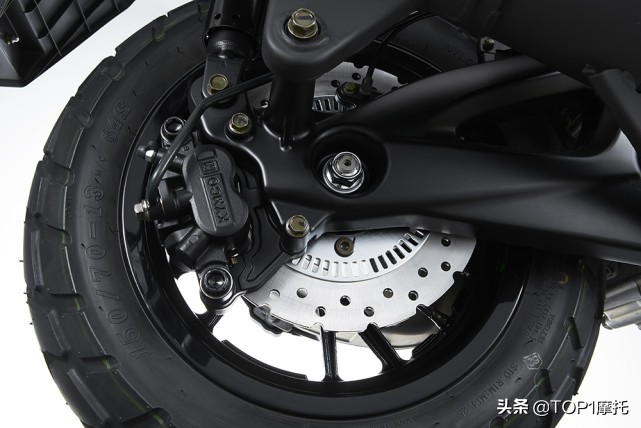 光阳赛艇s250和2023款s350比较哪个好,跨界踏板光阳赛艇250配置