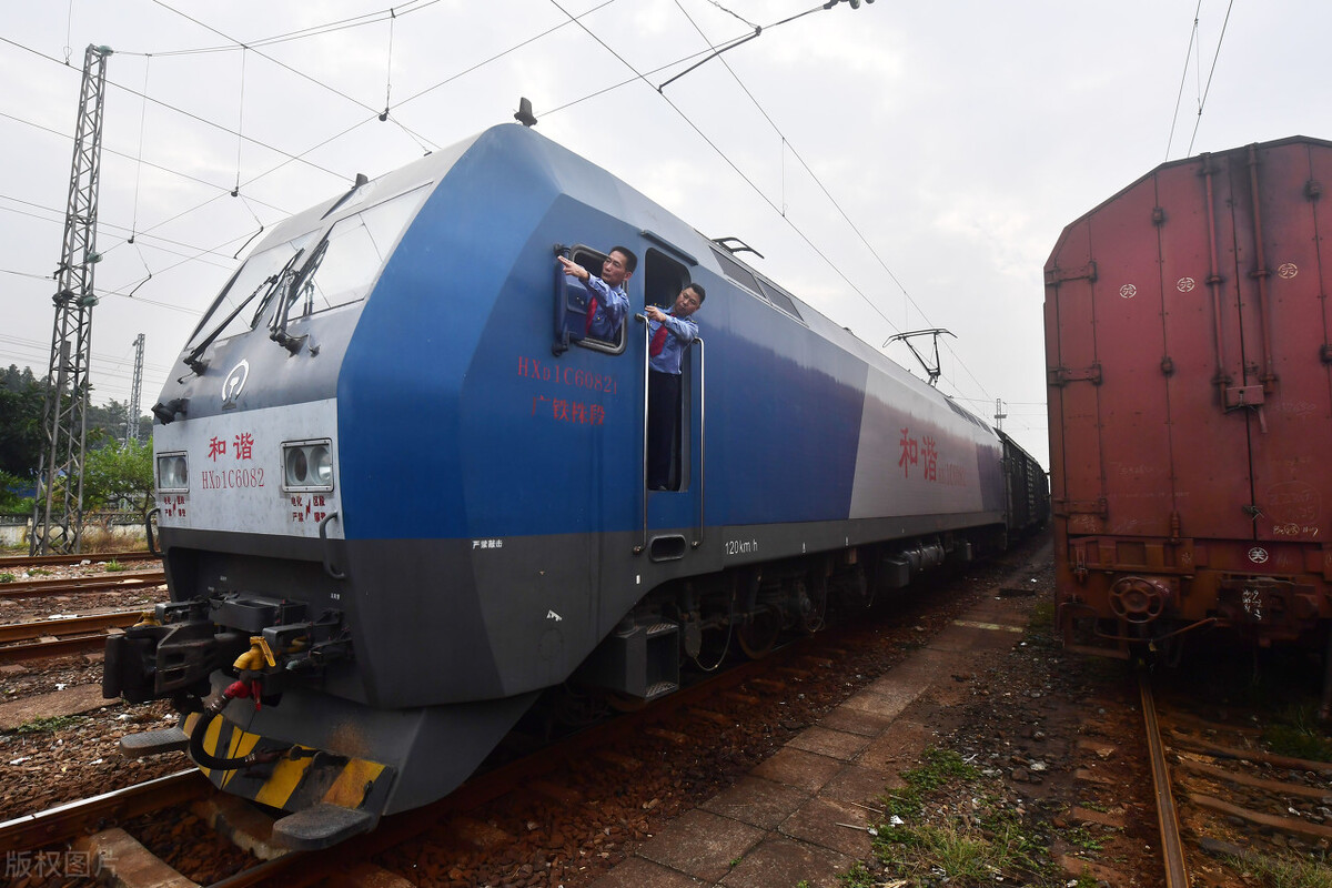 火车司机的苦与累,火车司机的心酸有谁能知道