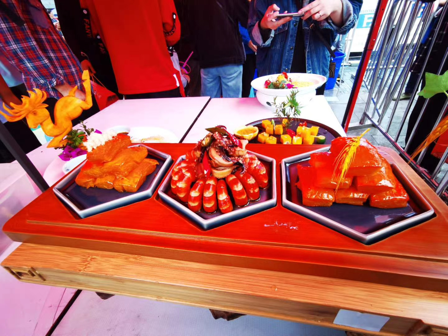 首届璧山兔来凤鱼厨艺大赛海选结束，民间高手和专业大厨比拼厨艺