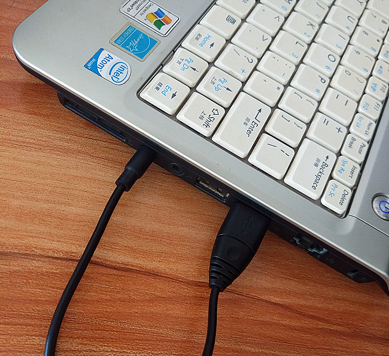 创新2.1音箱,顶级的2.0桌面音箱