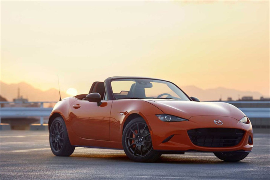 40万买什么敞篷跑车四座,硬顶敞篷跑车40万左右