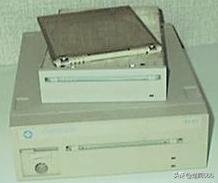 计算机发展史的典型事例,计算机的发展历程和工作原理