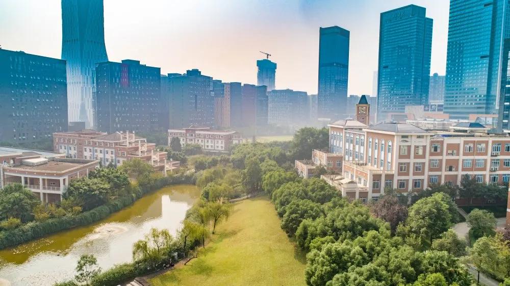 美视国际学校2020年重点率,美视国际学校收费