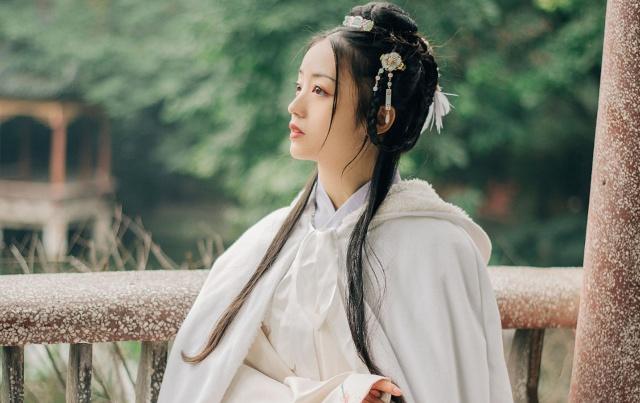 下联幽默风趣的对联,对联一分钟出下联