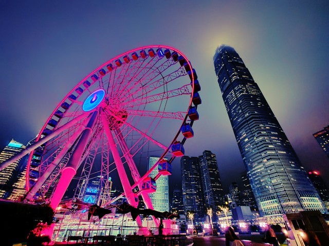 opporeno10倍变焦版拍照功能详解,opporeno十倍变焦版手机对比拍照