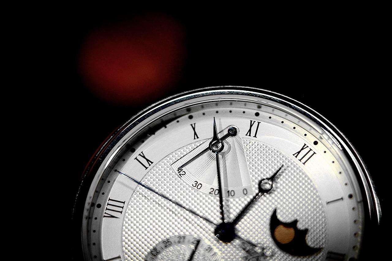 年轻人的第1枚手表,海鸥月相手表6092和天梭力洛克