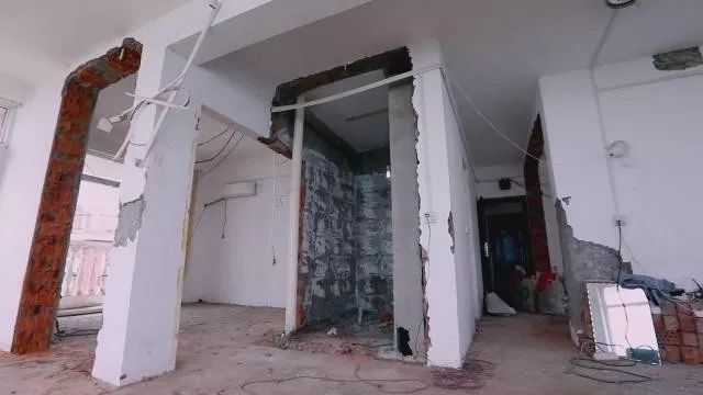 大师设计的湖景房,设计师设计两百平别墅