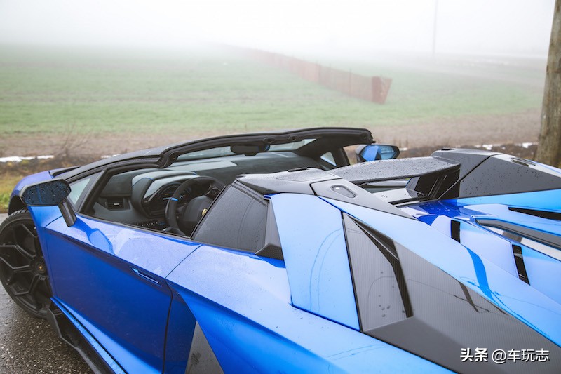 兰博基尼黑色,兰博基尼aventadorsroadster