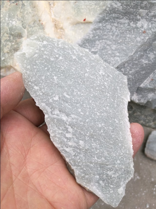 新疆和田玉鉴别,新和田玉鉴别最简单方法